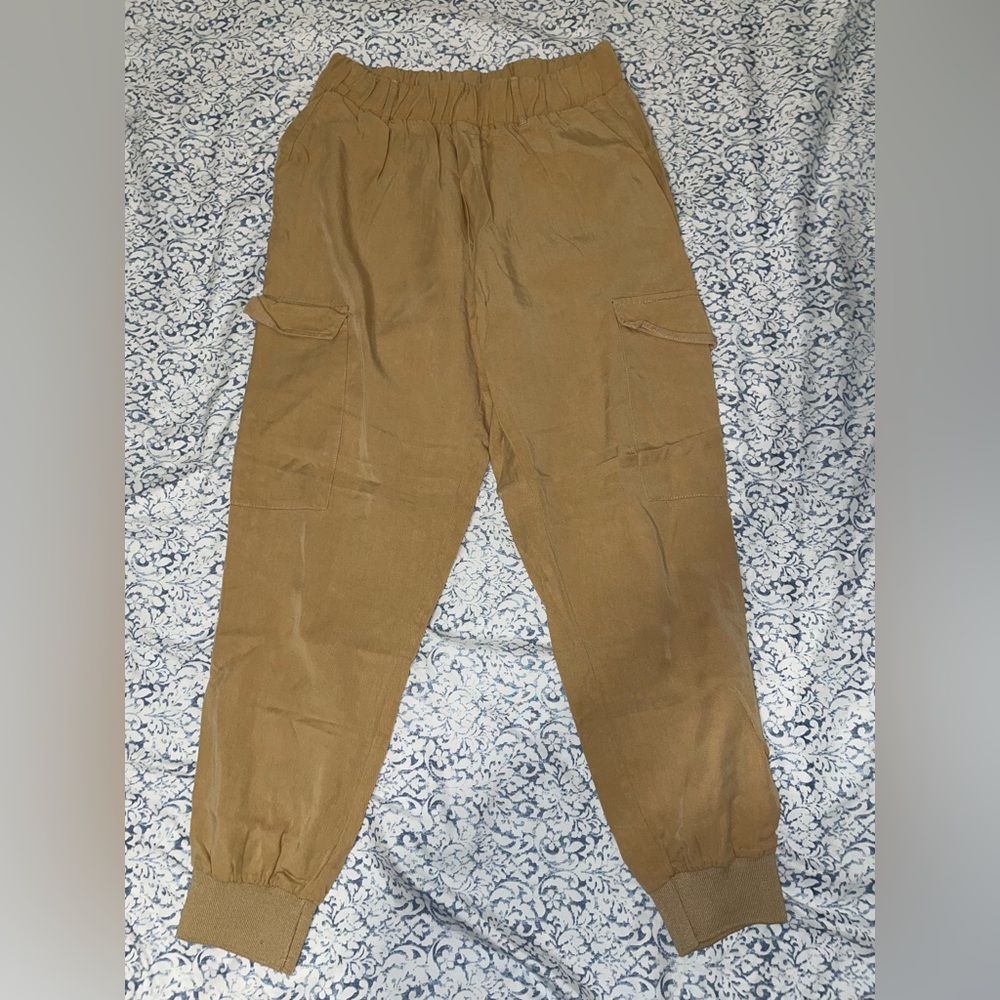 Zara pants / Joggers